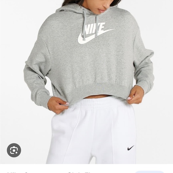 Nike women’s pull over hoodie oversized - Picture 1 of 6